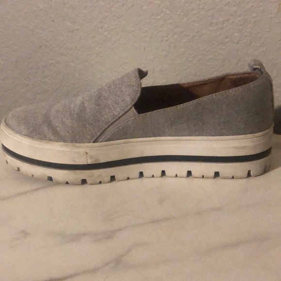 Halogen Slip-on platform shoes - Picture 2 of 4
